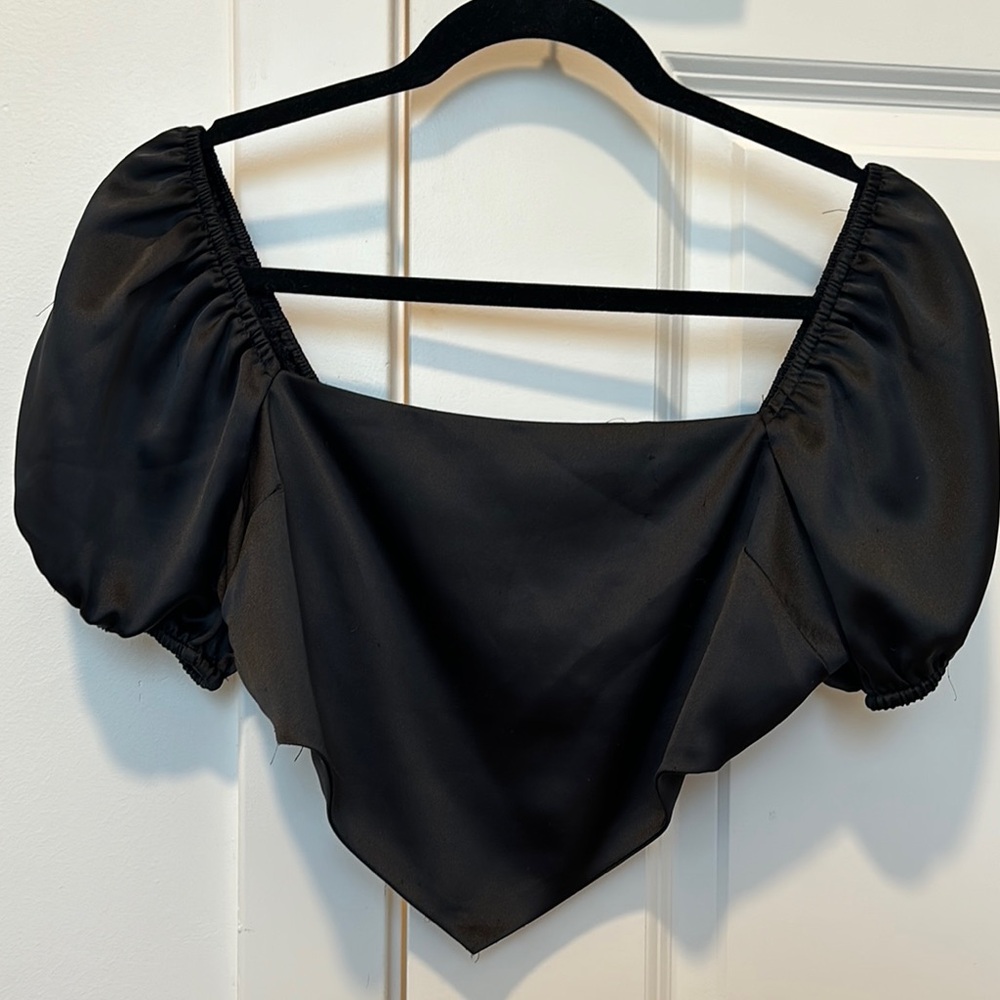 Black Square Neck Puff Sleeve Crop Blouse